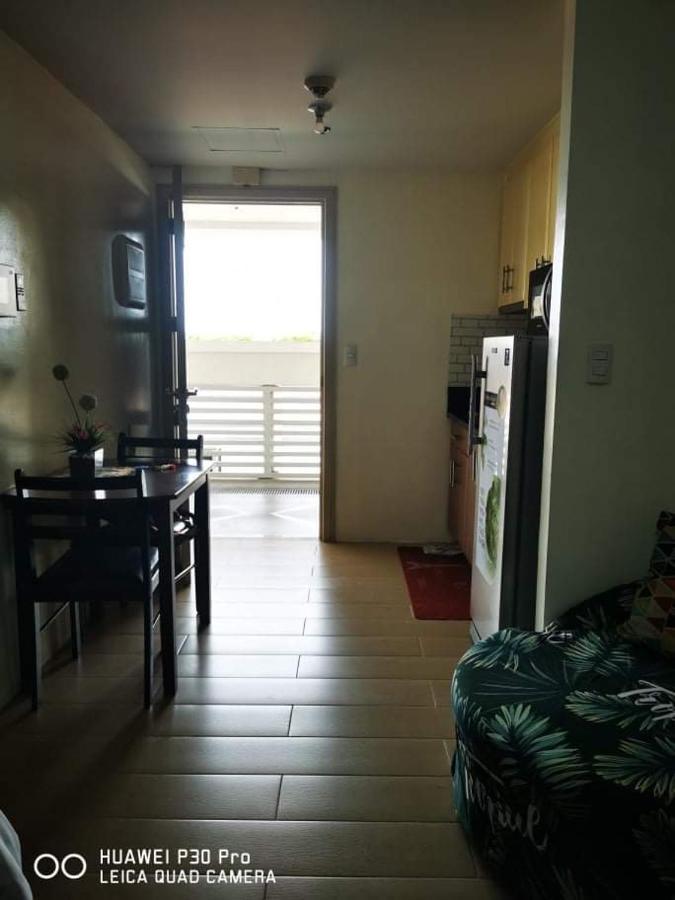 Staycation Condotel @150Newport Pasay City مانيلا المظهر الخارجي الصورة